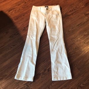 American Eagle light khakis